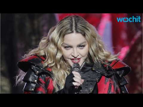 VIDEO : Madonna raises $7.5M for Malawi, Criticizes Trump
