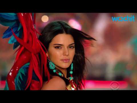 VIDEO : Kendall Jenner Released Holiday Gift Guide