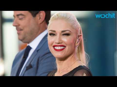 VIDEO : Gwen Stefani Named E! News' Favorite Celeb Snapchatter