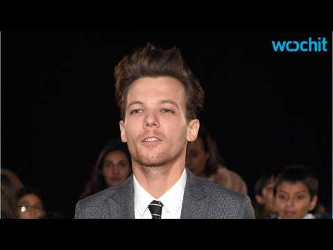 VIDEO : Only Three Days After Mother?s Death Louis Tomlinson Performs in The X-Factor