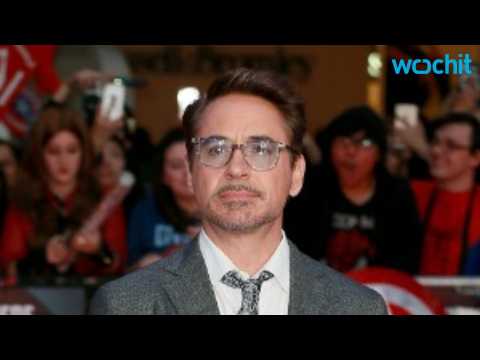 VIDEO : Robert Downey Jr. to Direct TV Pilot 'Singularity'