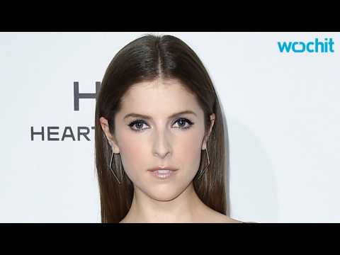 VIDEO : What to Do When A Guy You Once  Dated Shows Up Uninvited? Anna Kendrick Has the Answer