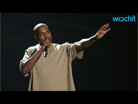VIDEO : Kanye West In L.A. Hospital