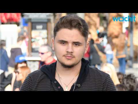 VIDEO : Prince Jackson Can't Sing or Dance