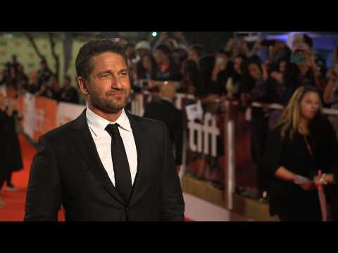 VIDEO : Gerard Butler reportedly splits from girlfriend of two years
