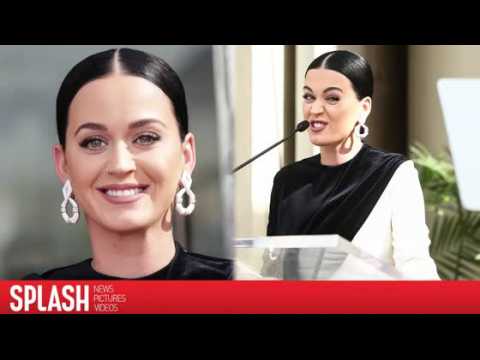VIDEO : Katy Perry rcrit son album pour inclure des titres sur les lections prsidentielles