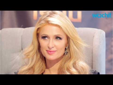VIDEO : Paris Hilton Voted For Trump