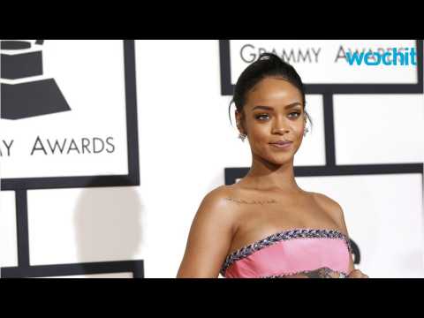 VIDEO : Rihanna Responds To Instagram Drama
