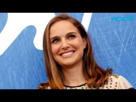 VIDEO : Natalie Portman Talks About What Makes the Movie Jackie Special
