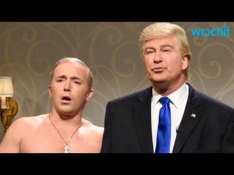 VIDEO : Alec Baldwin Plays Donald Trump To Make America Laugh Again