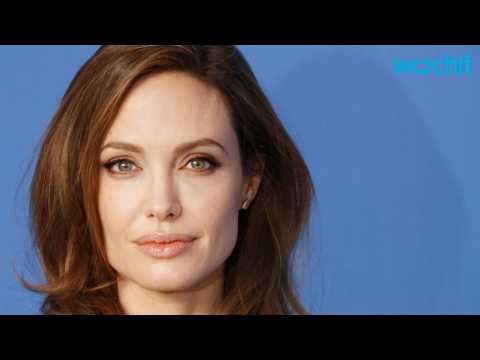 VIDEO : Angelina Jolie Isn't The Only Star Who Loves Life Abroad