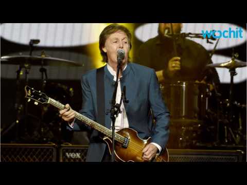 VIDEO : Paul McCartney Suing Sony For Rights To Beatles Songs