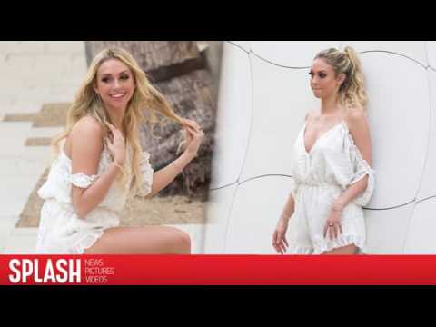 VIDEO : La bad girl de Bachelor, Corinne, pose  Miami