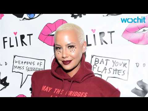 VIDEO : Amber Rose Spends Quality Time With Baby Dream