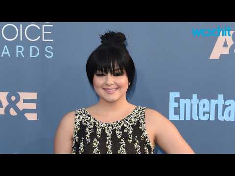 VIDEO : Ariel Winter Posed Topless & Talked Body Confidence With SELF.com