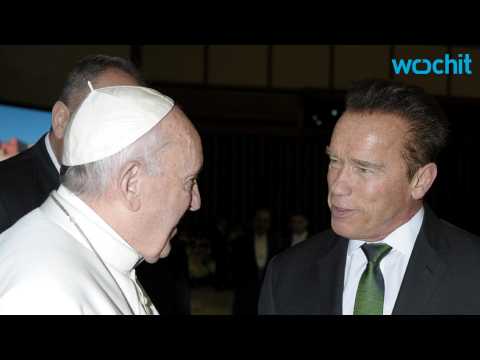 VIDEO : Arnold Schwarzenegger Attends Pope's General Audience