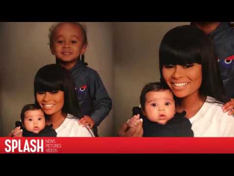 VIDEO : Rob Kardashian is a No-Show in Blac Chyna's Family Photo