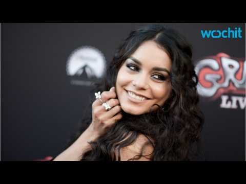 VIDEO : Vanessa Hudgens Talks About Father's Death One Year Later