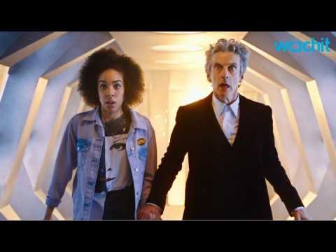 VIDEO : Peter Capaldi Stepping Down as 'Doctor Who'