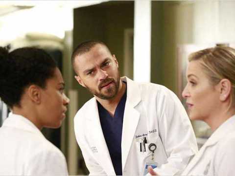 VIDEO : Grey?s Anatomy : Une guerre des clans clate au Grey-Sloan Memorial Hospital?