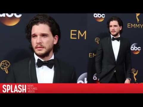 VIDEO : Kit Harington Thinks He Lost His V Card Too Young