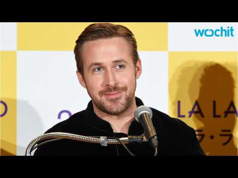 VIDEO : Ryan Gosling Signs With CAA