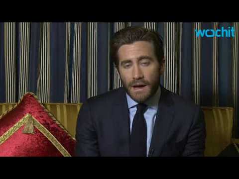 VIDEO : Jake Gyllenhaal Jumping To Broadway