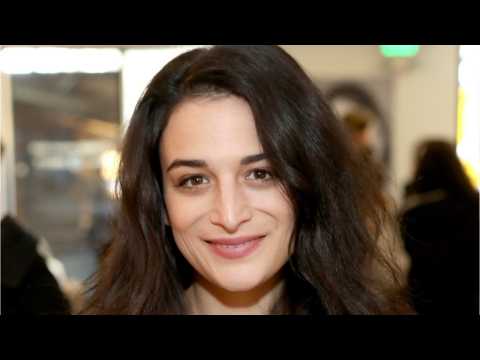 VIDEO : Jenny Slate Film Premiering At Tribeca Film Festival