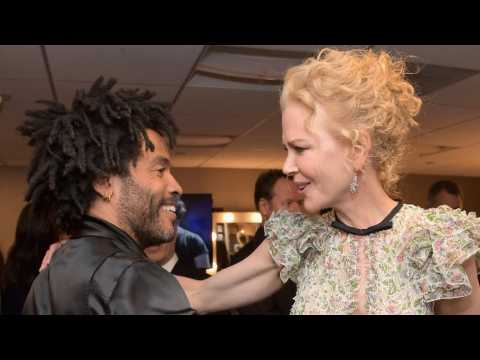 VIDEO : Nicole Kidman And Lenny Kravitz Were Engaged?