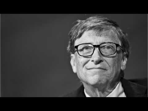 VIDEO : Bill Gates Says Robots Should Pay Taxes