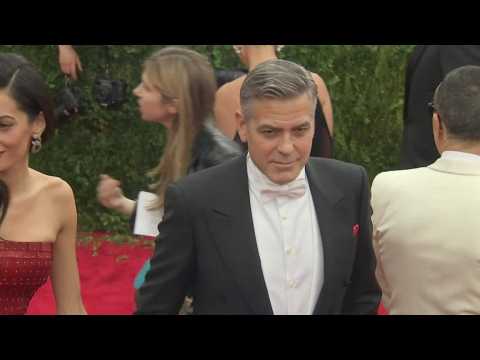 VIDEO : Everything We Know About George Clooney and Amal Clooney's Twins