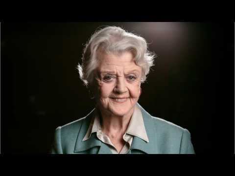 VIDEO : Angela Lansbury Joins 'Mary Poppins Returns' Cast