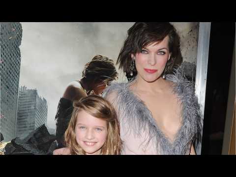 VIDEO : Milla Jovovich Wanted Daughter To Stop Acting