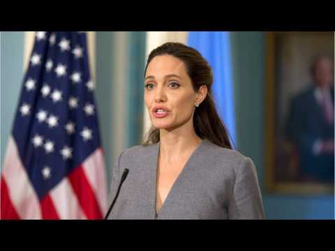 VIDEO : Angelina Jolie Speaks On Recent Divorce: 