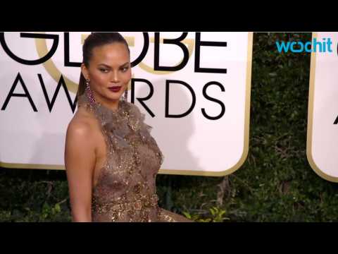 VIDEO : Chrissy Teigen Set To Appear In Sports Illustrated After Giving Birth