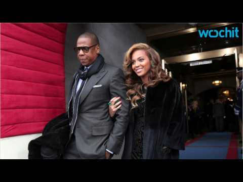 VIDEO : Beyonce's Baby Announcement send Twitter into a Tizzy