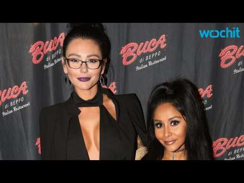 VIDEO : Snooki & JWoww Reflected On Motherhood