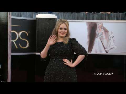 VIDEO : Adele 'secretly married Simon Konecki in low-key ceremony at home'