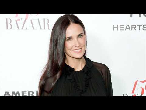 VIDEO : Demi Moore Joins The Cast Of 
