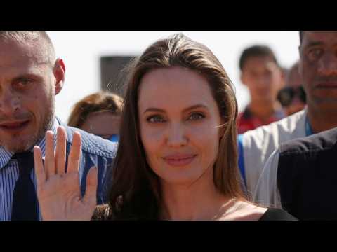 VIDEO : Angelina Jolie May Return To 