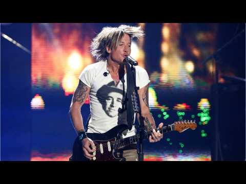 VIDEO : Keith Urban Gets 7 Academy Of Country Music Award Nods