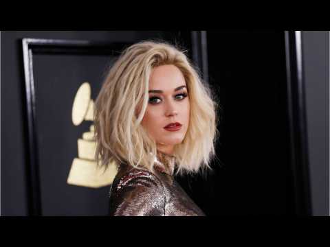 VIDEO : Katy Perry Shows Flawed American Dream In New Video