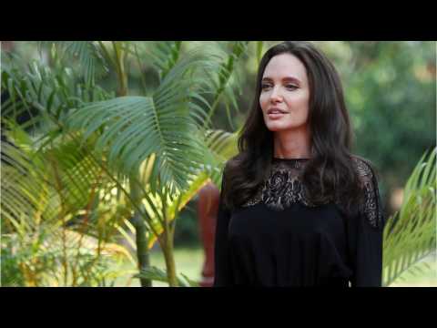 VIDEO : Angelina Jolie Speaks About Split