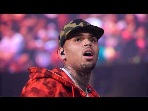 VIDEO : Chris Brown's Manager Calls Off Boxing Match Against Soulja Boy