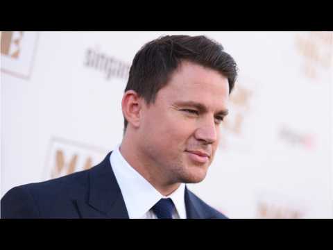 VIDEO : Channing Tatum Invites Cosmo Staff To Private Magic Mike Audition