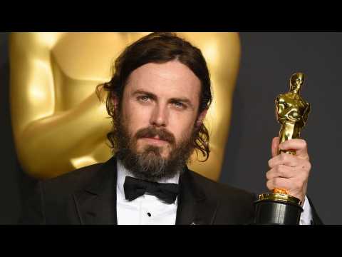 VIDEO : Did Brie Larson Snub Casey Affleck A Second Time?