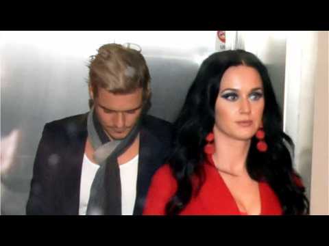 VIDEO : Katy Perry And Orlando Bloom Call It Quits