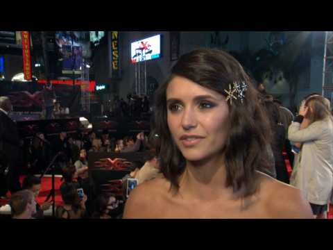 VIDEO : 'xXx: The Return of Xander Cage' LA Premiere: Nina Dobrev