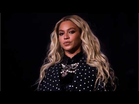 VIDEO : Is 2017 The Year For Beyonce To Win The An Album Of The Year