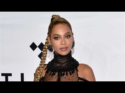 VIDEO : Will Beyonce Win First Album Of The Year Grammy?